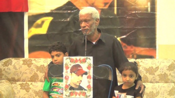 Mousa Al-Abbar with his grandchildren