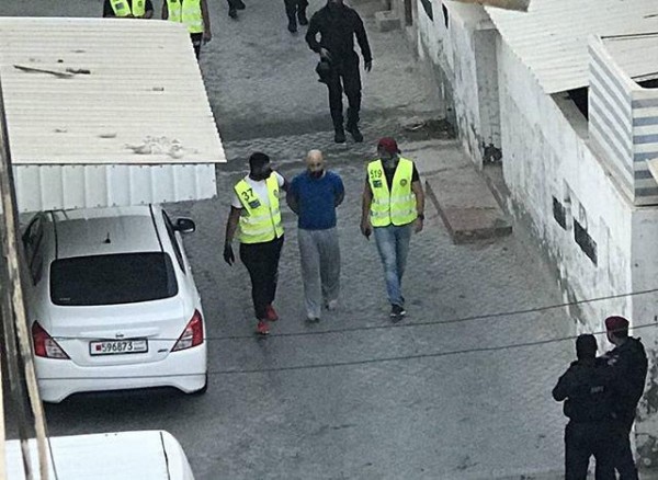 Civilian forces arrest protestor early Monday (October 1, 2018)